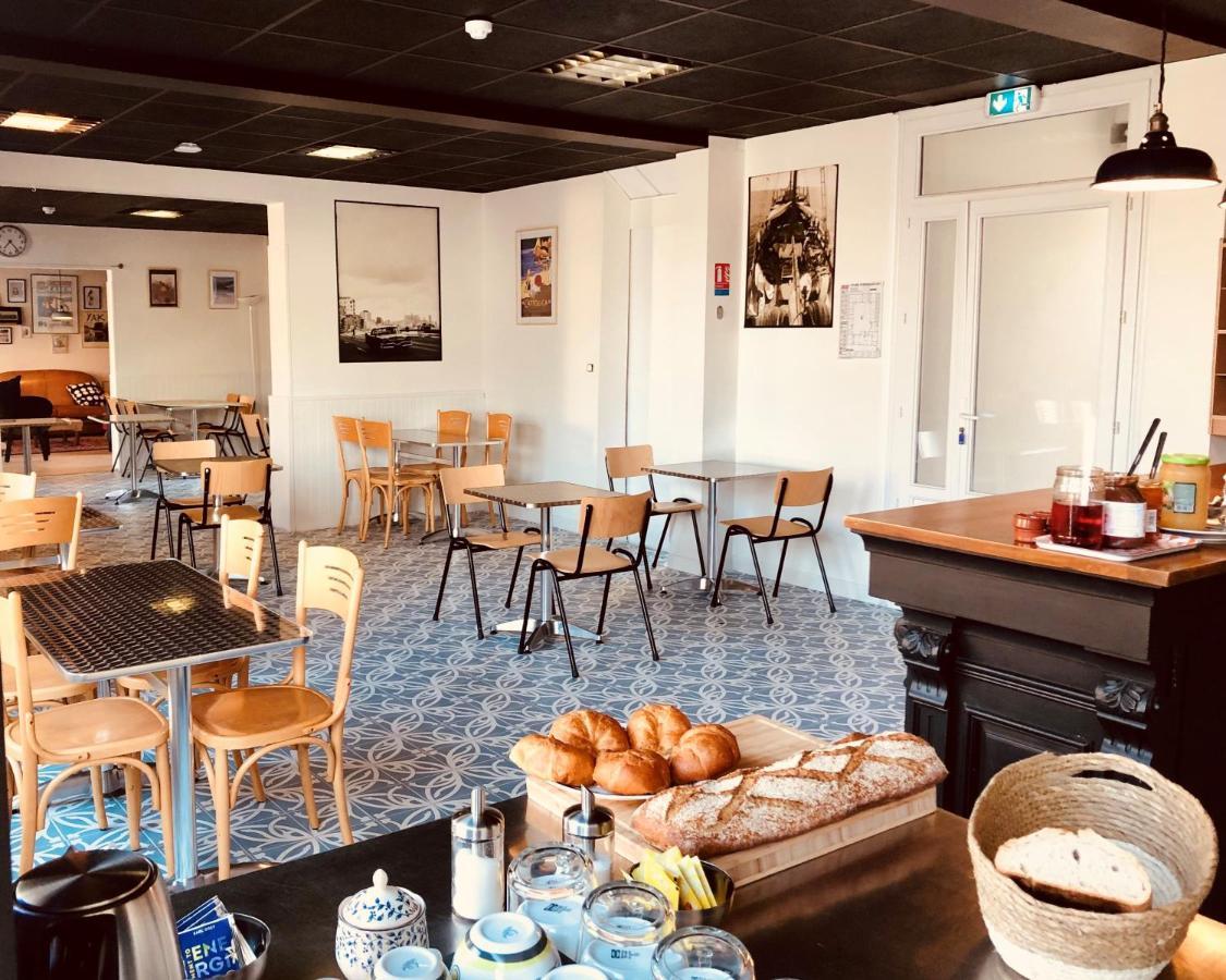 圣吉尔-克鲁瓦德维 Les Baigneurs酒店 外观 照片